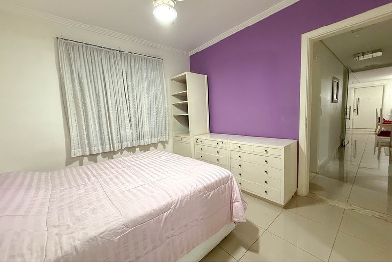 Apartamento à Venda, 129m - R$ 950.000 - 3 suítes - Jardim Panorama - Sorocaba SP Rua Satyro Vieira Barbosa Sorocaba - 