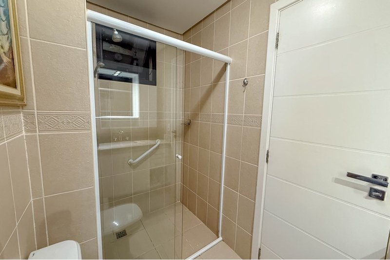 Apartamento à Venda, 129m - R$ 950.000 - 3 suítes - Jardim Panorama - Sorocaba SP Rua Satyro Vieira Barbosa Sorocaba - 