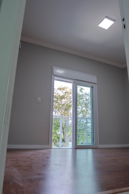 Casa à venda em condomínio alto padrão Rua Sabiá Santana de Parnaíba - 