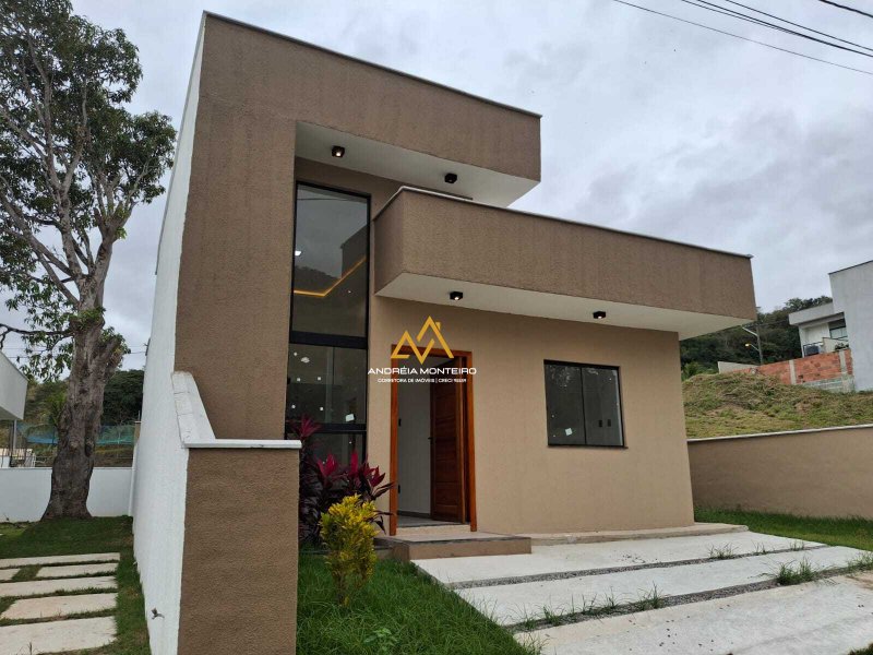 Casa com 3 dormitórios à venda, 114 m² por R$ 490.000,00 - Caxito - Maricá/RJ Estrada do Caxito Maricá - 