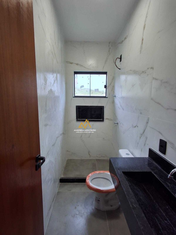 Casa com 3 dormitórios à venda, 114 m² por R$ 490.000,00 - Caxito - Maricá/RJ Estrada do Caxito Maricá - 