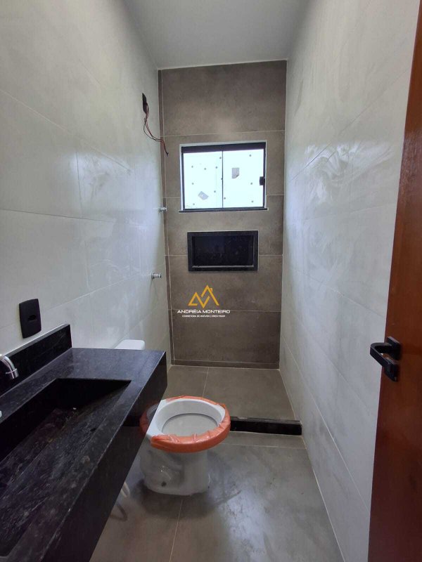 Casa com 3 dormitórios à venda, 114 m² por R$ 490.000,00 - Caxito - Maricá/RJ Estrada do Caxito Maricá - 