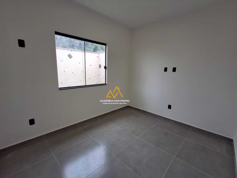 Casa com 3 dormitórios à venda, 114 m² por R$ 490.000,00 - Caxito - Maricá/RJ Estrada do Caxito Maricá - 