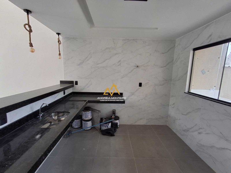 Casa com 3 dormitórios à venda, 114 m² por R$ 490.000,00 - Caxito - Maricá/RJ Estrada do Caxito Maricá - 