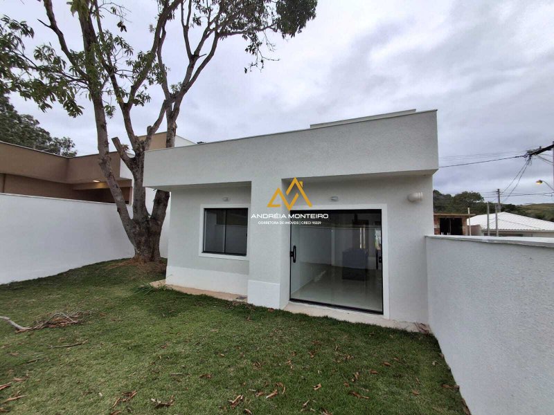 Casa com 2 dormitórios à venda, 79 m² por R$ 460.000,00 - Pindobas - Maricá/RJ Estrada do Caxito Maricá - 