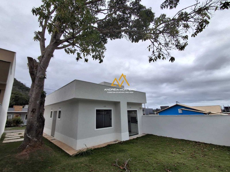 Casa com 2 dormitórios à venda, 79 m² por R$ 460.000,00 - Pindobas - Maricá/RJ Estrada do Caxito Maricá - 
