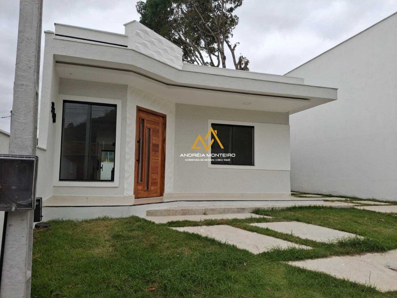 Casa com 2 dormitórios à venda, 79 m² por R$ 460.000,00 - Pindobas - Maricá/RJ Estrada do Caxito Maricá - 