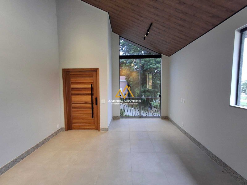 Casa com 4 dormitórios à venda, 153 m² por R$ 650.000,00 - Pindobas - Maricá/RJ Rua raul alfredo de andrade Maricá - 