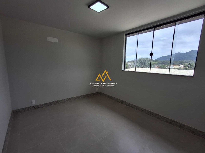 Casa com 4 dormitórios à venda, 153 m² por R$ 650.000,00 - Pindobas - Maricá/RJ Rua raul alfredo de andrade Maricá - 