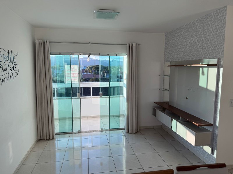 Apartamento semi mobiliado  Timbó - 