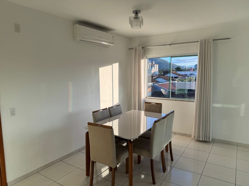 Apartamento semi mobiliado  Timbó - 