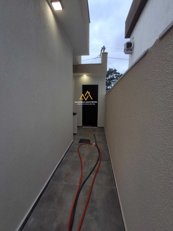 Casa com 3 dormitórios, 1 suíte, Área gourmet à venda, 125 m² por R$ 660.000 - Pindobas Estrada Henfil Maricá - 