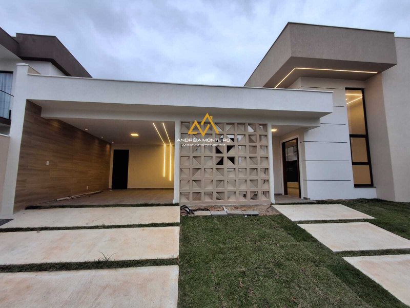 Casa com 3 dormitórios, 1 suíte, Área gourmet à venda, 125 m² por R$ 660.000 - Pindobas Estrada Henfil Maricá - 