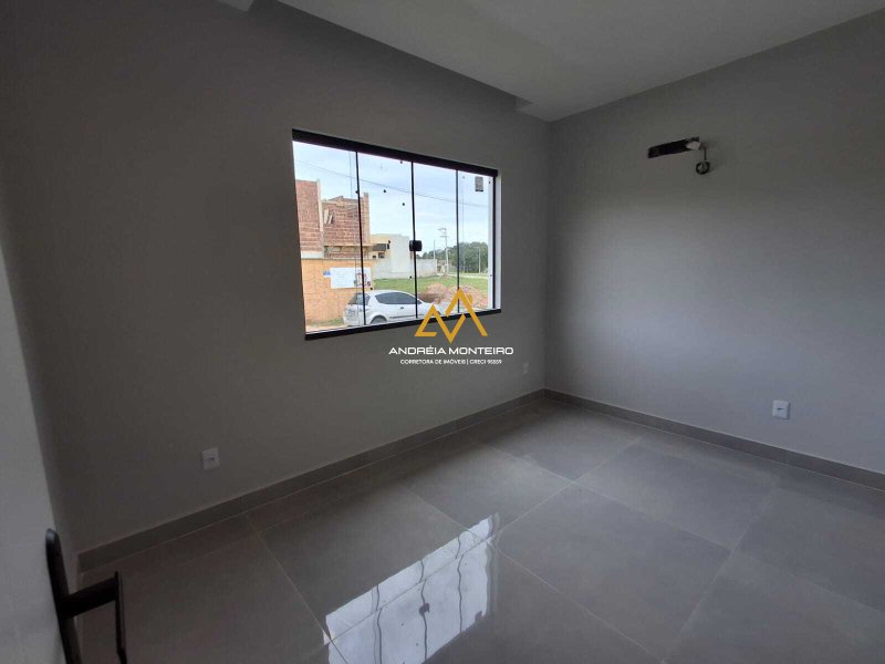 Casa de Condomínio à Venda com 3 quartos, 3 banheiros, 100m² a partir de R$ 560.000,00 Rodovia. Vereador Oldemar Guedes Figueiredo Maricá - 