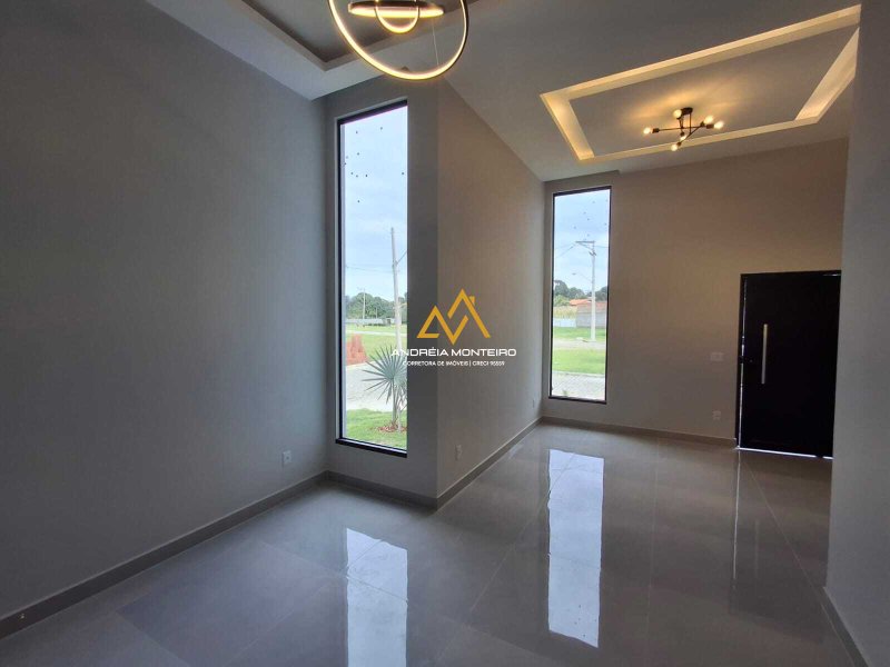 Casa de Condomínio à Venda com 3 quartos, 3 banheiros, 100m² a partir de R$ 560.000,00 Rodovia. Vereador Oldemar Guedes Figueiredo Maricá - 