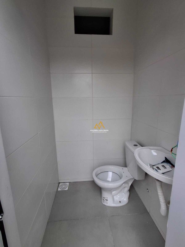 Casa de Condomínio à Venda com 3 quartos, 3 banheiros, 120m² a partir de R$ 620.000,00 Rodovia. Vereador Oldemar Guedes Figueiredo Maricá - 