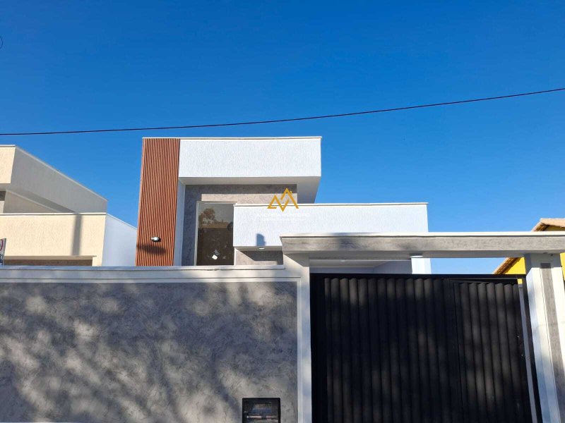 Casa com 2 dormitórios à venda, 75 m² por R$430.000,00 - São José - Lot. Rafaville Maricá  Maricá - 