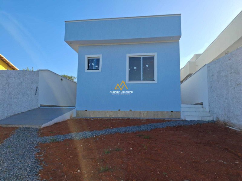 Casa com 2 dormitórios à venda, 75 m² por R$430.000,00 - São José - Lot. Rafaville Maricá  Maricá - 