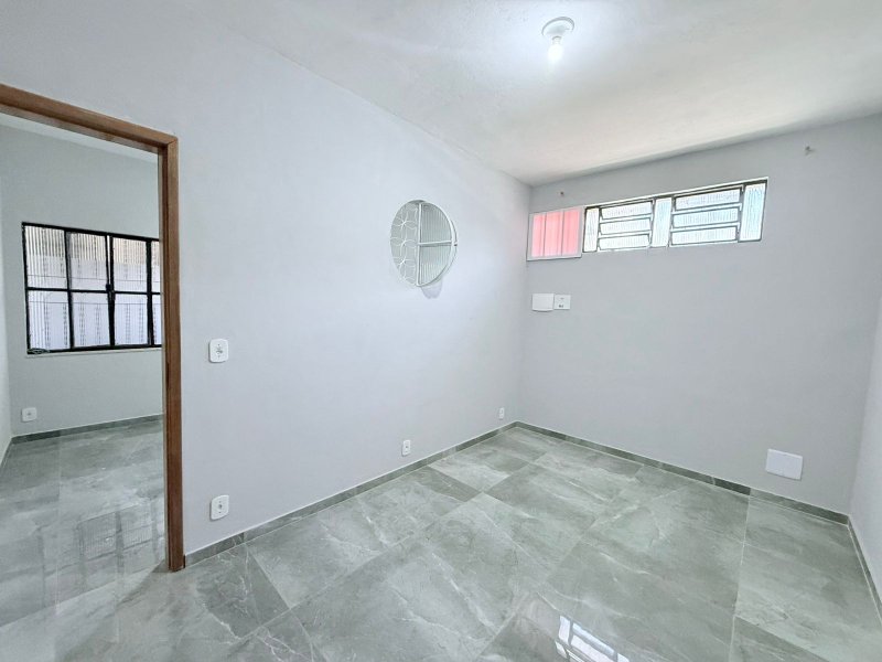 🏡 Aluguel – Casa 2 quartos no Centro de Guapimirim (Rua Caramuru) Rua Caramuru Guapimirim - 