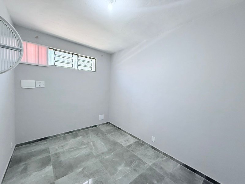 🏡 Aluguel – Casa 2 quartos no Centro de Guapimirim (Rua Caramuru) Rua Caramuru Guapimirim - 
