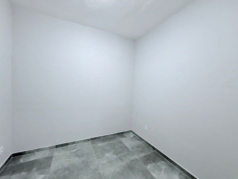 🏡 Aluguel – Casa 2 quartos no Centro de Guapimirim (Rua Caramuru) Rua Caramuru Guapimirim - 
