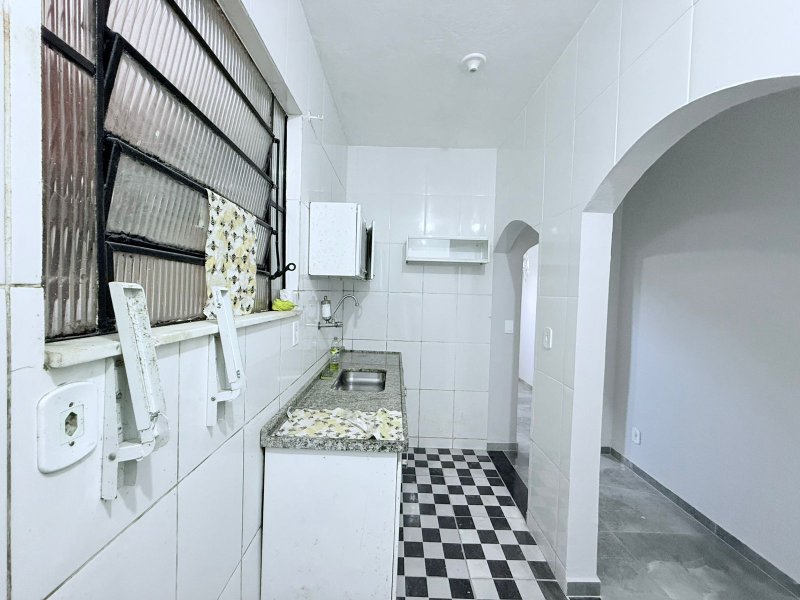 🏡 Aluguel – Casa 2 quartos no Centro de Guapimirim (Rua Caramuru) Rua Caramuru Guapimirim - 