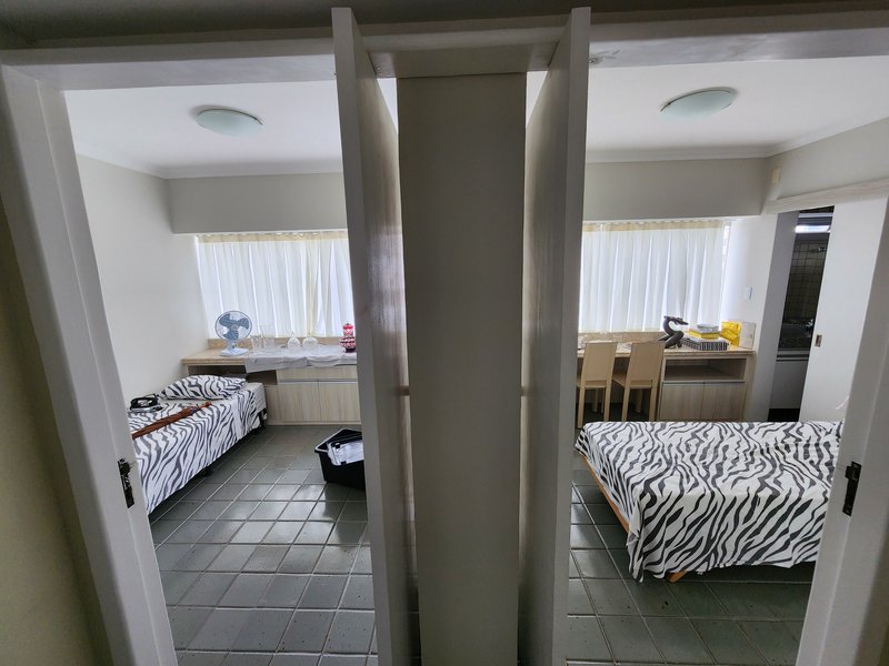 Apartamento à venda com 3 quartos sendo 2 suítes, 199m² área útil por R$ 1.300.000,00 Rua Francisco da Cunha Recife - 