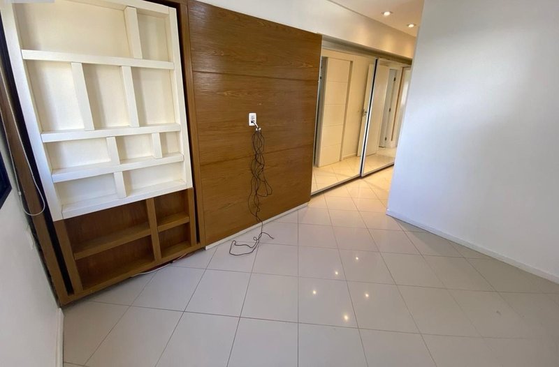 APARTAMENTO 3 QUARTOS SUÍTE CLOSET VARANDA 2 GARAGENS PISCINA ACADEMIA VENDA LOT. AQUARIUS Rua Clara Nunes Salvador - 