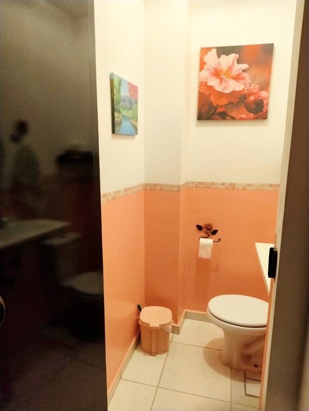 Sobrado em condomínio, com localização estratégica!!!  Caraguatatuba - 
