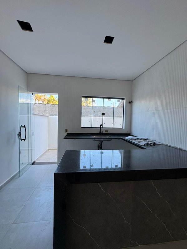 🏡 Sobrados Novos no Pontal Santa Marina – Modernidade, Conforto e Localização Estratégica  Caraguatatuba - 