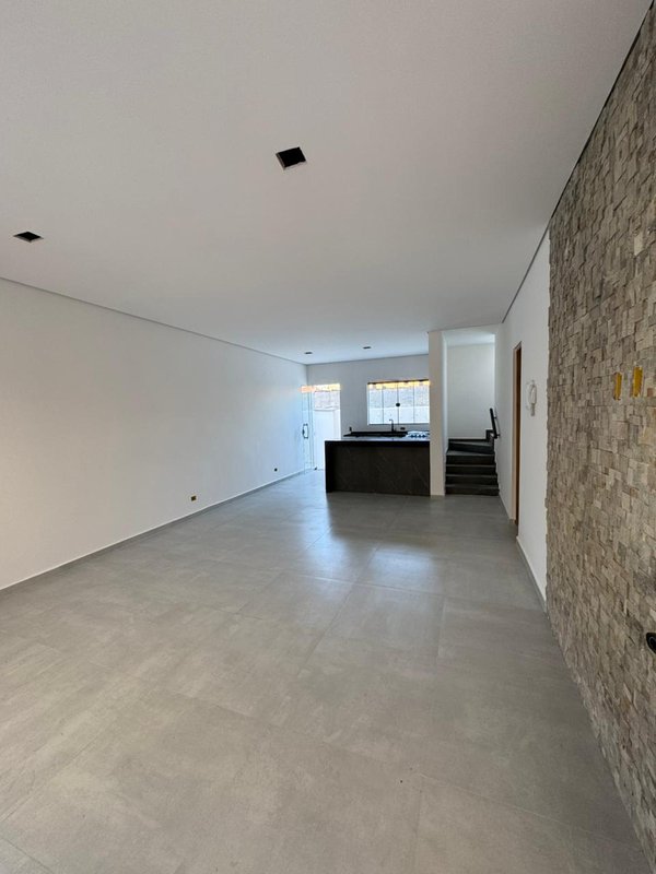 🏡 Sobrados Novos no Pontal Santa Marina – Modernidade, Conforto e Localização Estratégica  Caraguatatuba - 
