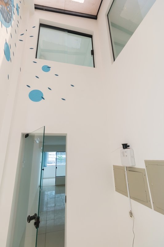 ALUGA-SE CASA COMERCIAL REFORMADA - 180M2 Rua Doutor Paschoal Imperatriz São Paulo - 