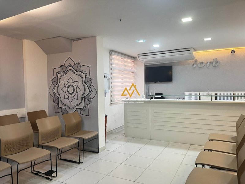 Prédio comercial com 3 andares com 1080m2, na Barra da Tijuca , por apenas R$ 18.000.000 Avenida Olegário Maciel Rio de Janeiro - 