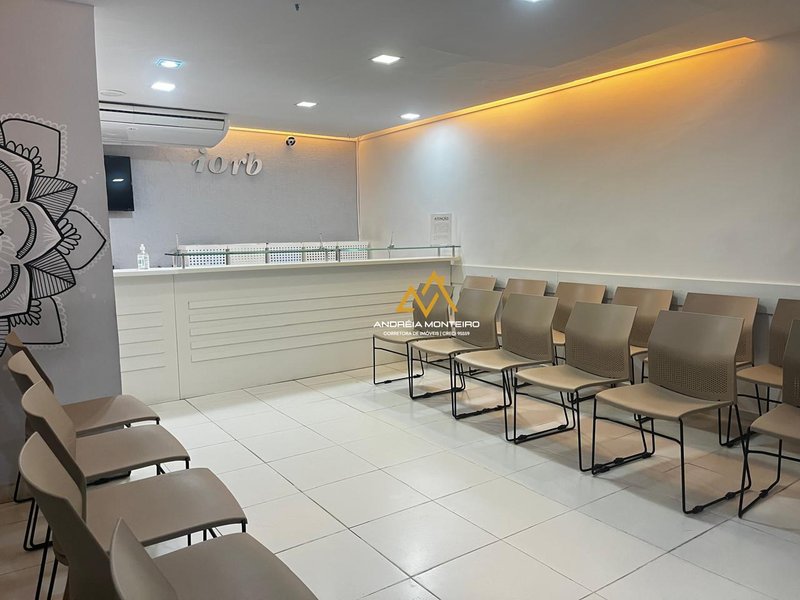 Prédio comercial com 3 andares com 1080m2, na Barra da Tijuca , por apenas R$ 18.000.000 Avenida Olegário Maciel Rio de Janeiro - 