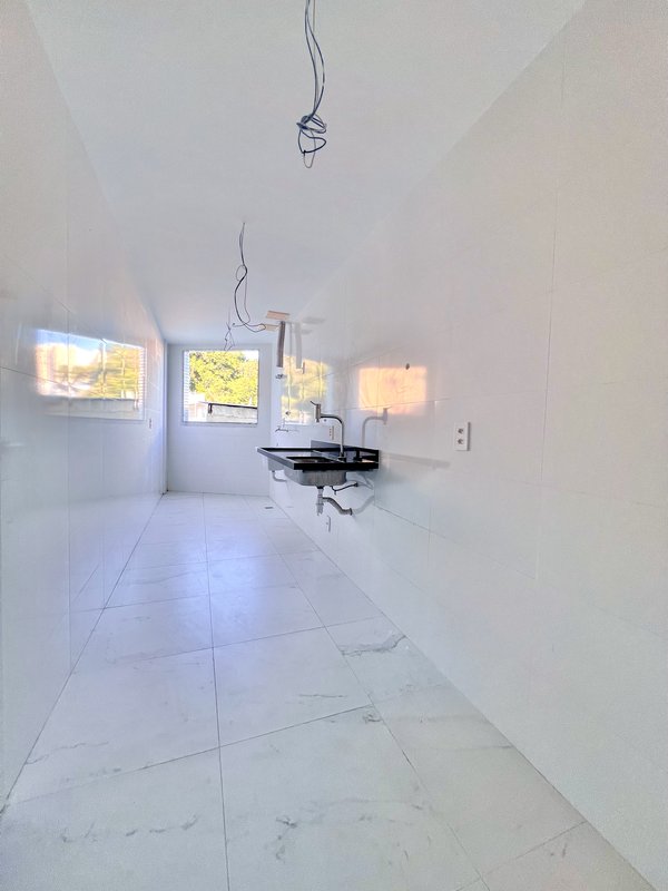Apartamento novo com 3 suítes na Barrinha  Rio de Janeiro - 