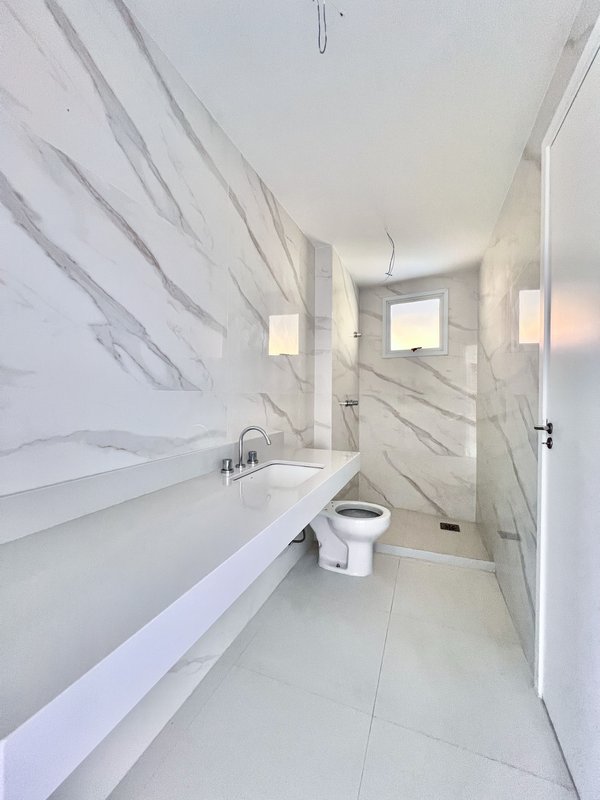 Apartamento novo com 3 suítes na Barrinha  Rio de Janeiro - 