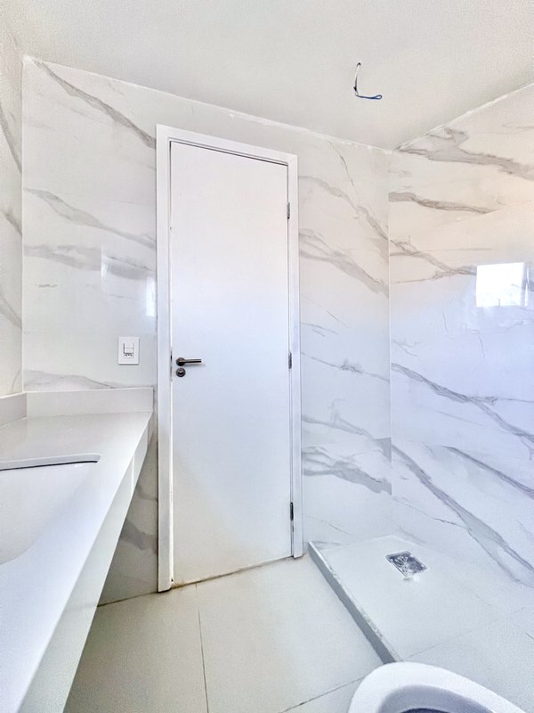 Apartamento novo com 3 suítes na Barrinha  Rio de Janeiro - 
