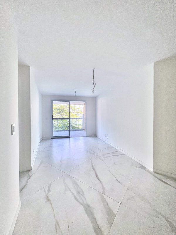 Apartamento novo com 3 suítes na Barrinha  Rio de Janeiro - 