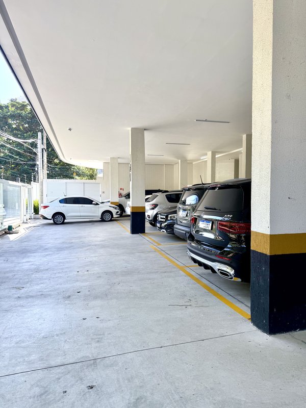 Apartamento novo com 3 suítes na Barrinha  Rio de Janeiro - 