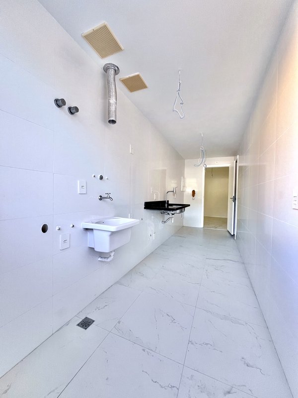 Apartamento novo com 3 suítes na Barrinha  Rio de Janeiro - 