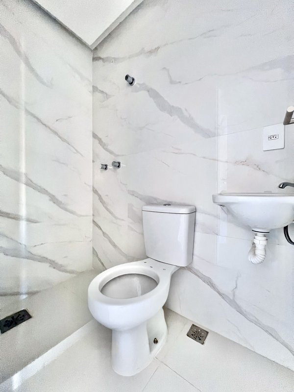Apartamento novo com 3 suítes na Barrinha  Rio de Janeiro - 