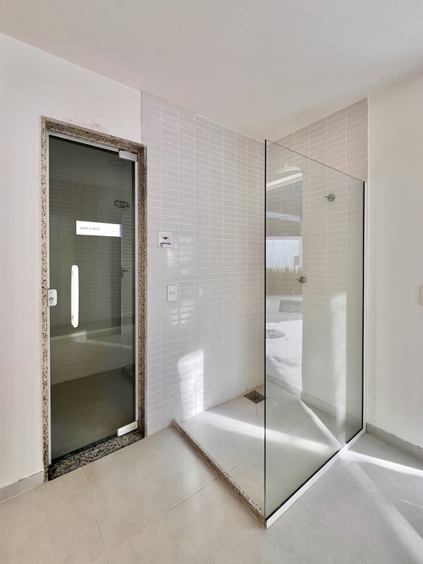 Apartamento novo com 3 suítes na Barrinha  Rio de Janeiro - 