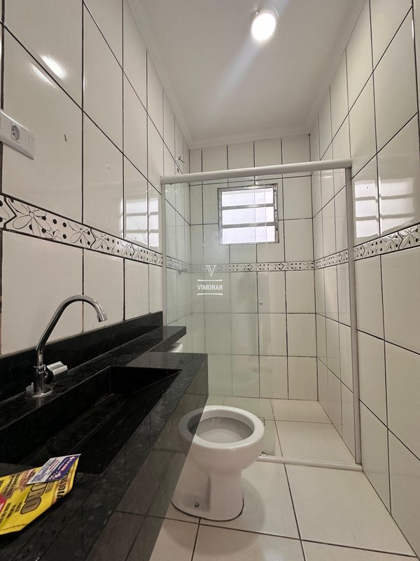 Casa térrea 2 dormitórios + 2 vagas de garagem  Guarulhos - 