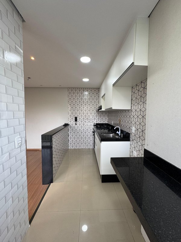Apartamento 2 dormitórios + 1 vaga de garagem  Guarulhos - 