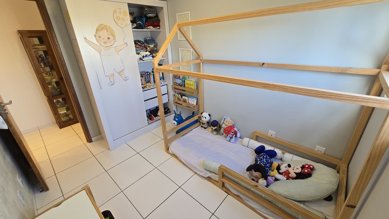 3 quartos (1 suíte). 79 m². Varanda. Andar alto. Moveis fixos Rua Desembargador Motta Júnior Recife - 
