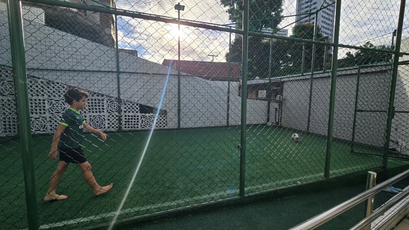 3 quartos (1 suíte). 79 m². Varanda. Andar alto. Moveis fixos Rua Desembargador Motta Júnior Recife - 