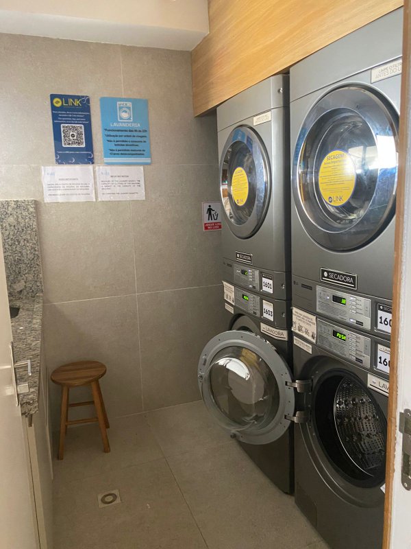 APARTAMENTO QUARTO E SALA VARANDA ELEVADOR PISCINA ACADEMIA GARAGEM LOCAÇÃO NA BARRA!!! Rua Marquês de Caravelas Salvador - 