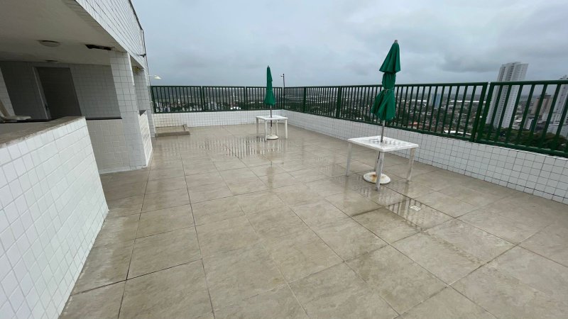 2 quartos (1 suíte). 49m2. 1 vaga de garagem.  Rua Copacabana Recife - 