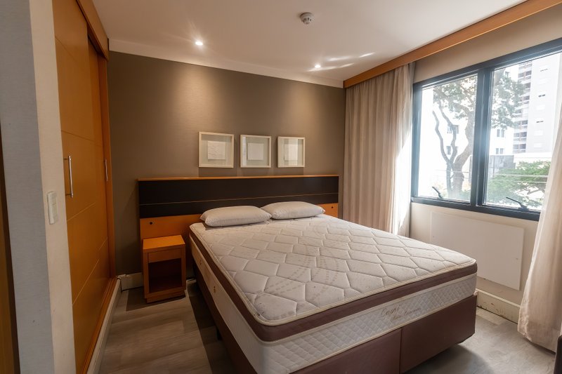 VENDO FLAT - 30M2 - MOBILIADO - ÓTIMO INVESTIMENTO - EXCELENTE LOCALIZAÇÃO!! Alameda Lorena São Paulo - 