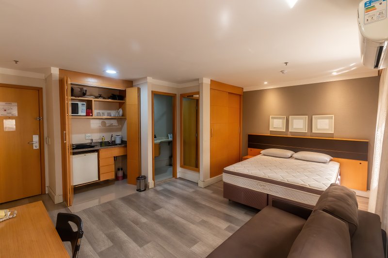 VENDO FLAT - 30M2 - MOBILIADO - ÓTIMO INVESTIMENTO - EXCELENTE LOCALIZAÇÃO!! Alameda Lorena São Paulo - 